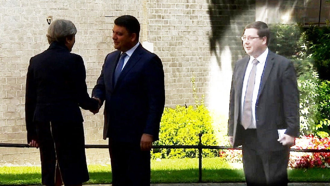 «Σεισμός» στην Ουκρανική κυβέρνηση: Συνελήφθη ο μεταφραστής του πρωθυπουργού, ως κατάσκοπος των Ρώσων